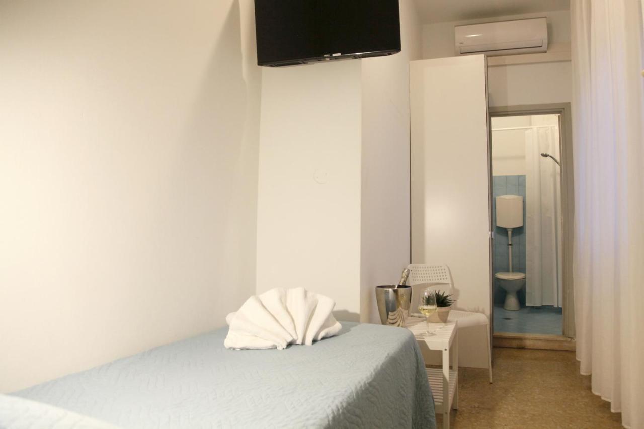 Hotel Alfa Anche In All Inclusive Rimini Kültér fotó