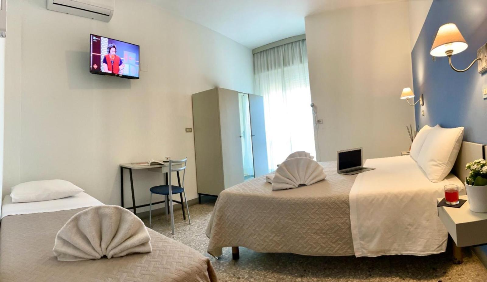 Hotel Alfa Anche In All Inclusive Rimini Kültér fotó