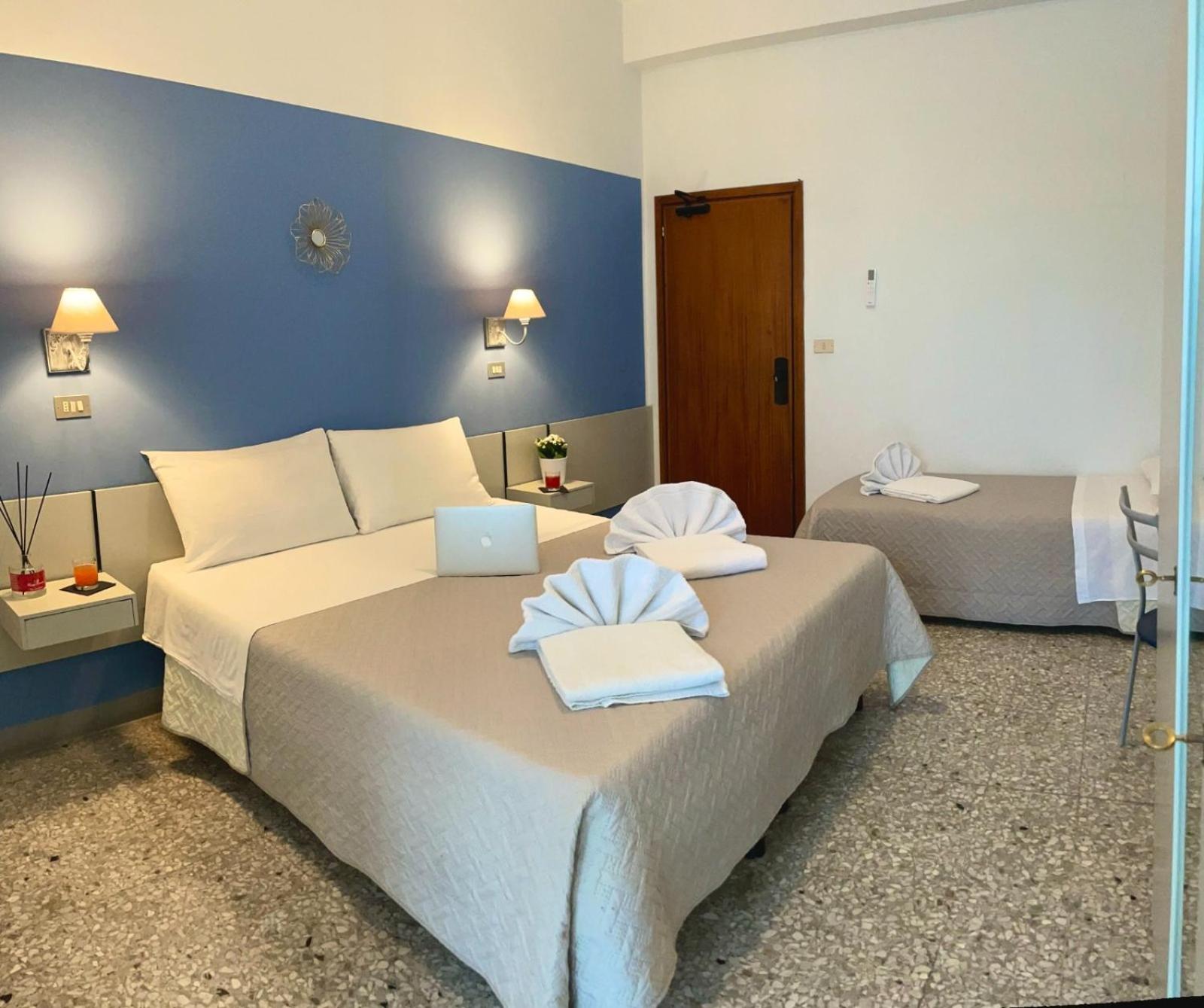 Hotel Alfa Anche In All Inclusive Rimini Kültér fotó